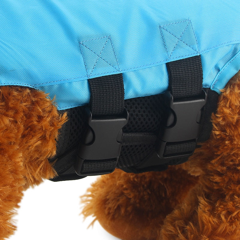 Shark Fin Dog Life Jacket – Secure & Stylish Floatation Vest for Pets